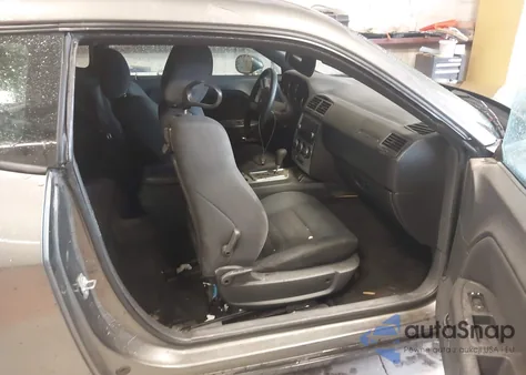 2010 Dodge Challenger Se из США, поврежденный, VIN 2B3CJ4DV3AH166809